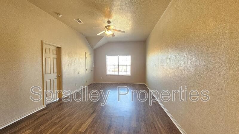 Temple Condo: 609A Moody Ln