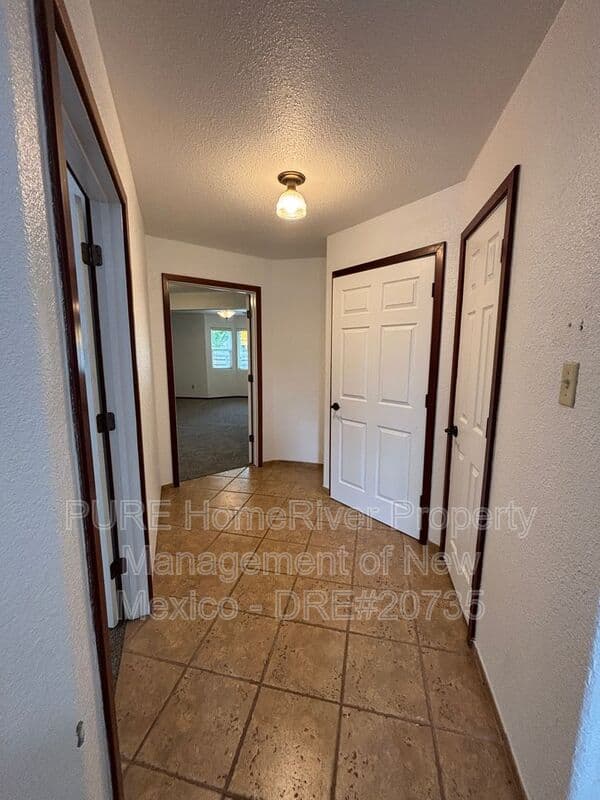 Flora Vista House: 7501 Old Aztec Hwy