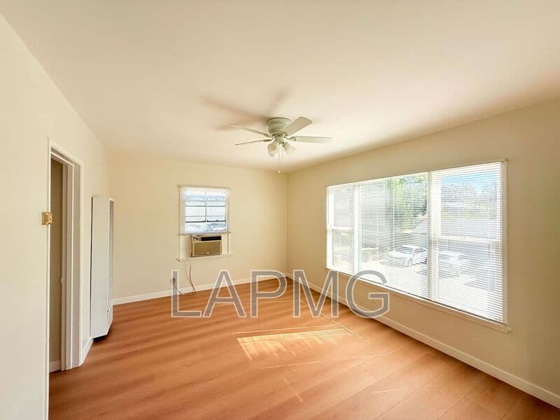 Pasadena House: 363 E. Washington Blvd.