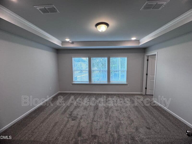 Raleigh House: 203 Broomside Avenue