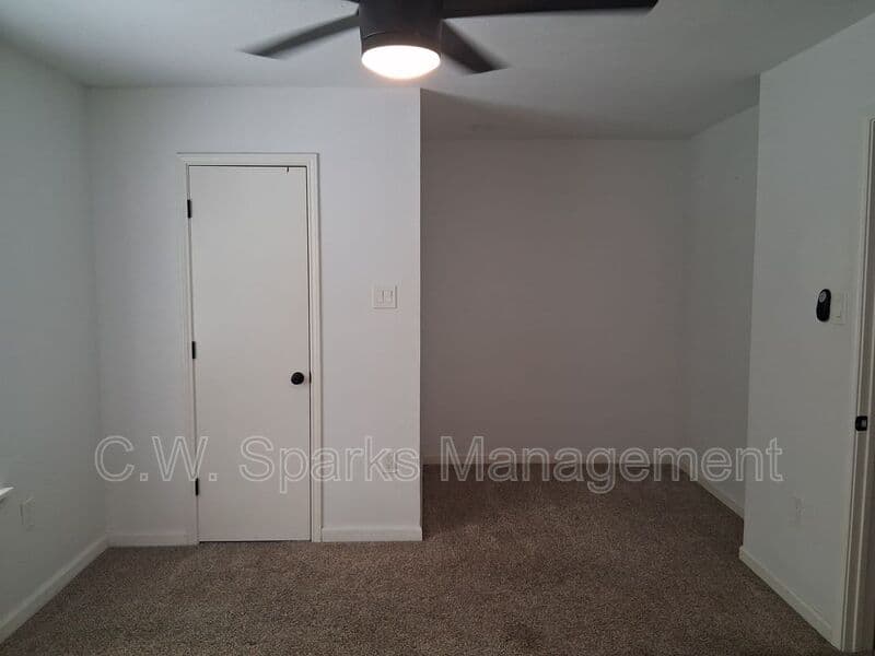 Grapevine House: 1503 Laguna Vista Way