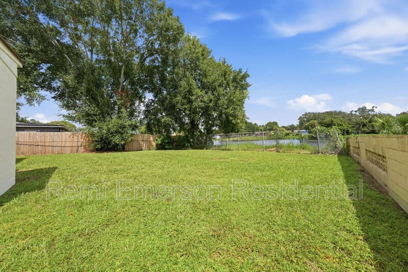 Orlando House: 3905 Wilts Street