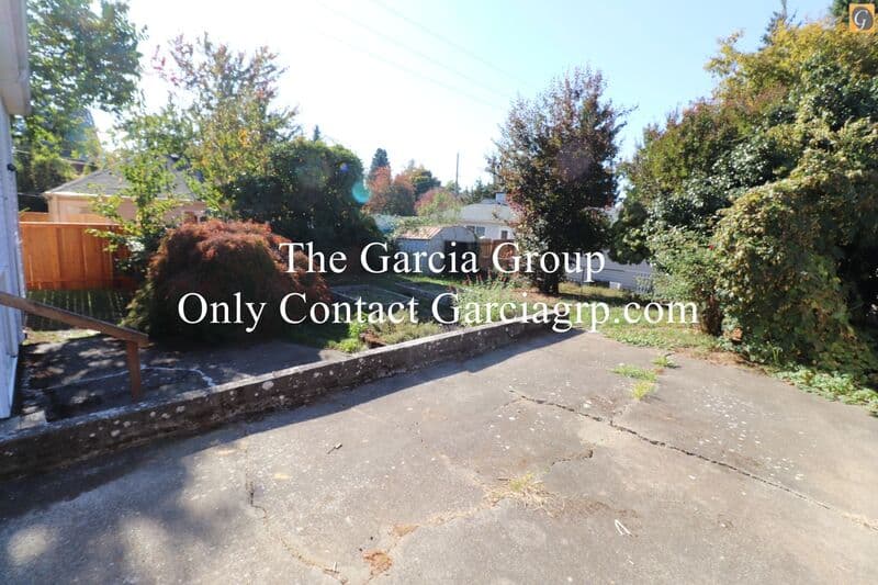 Portland House: 3515 NE 90th Ave