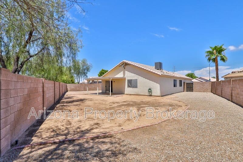 Mesa House: 5155 E. Casper St.