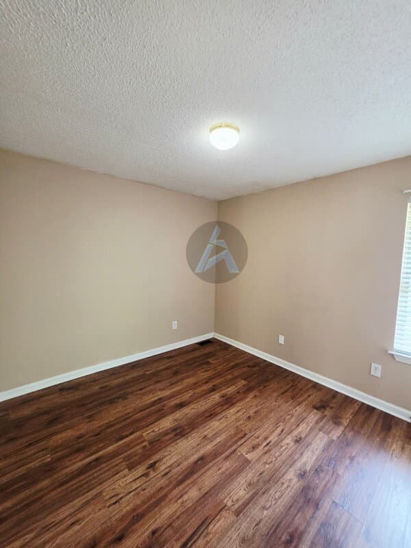 Acworth House: 2125 Serenity Drive Northwest