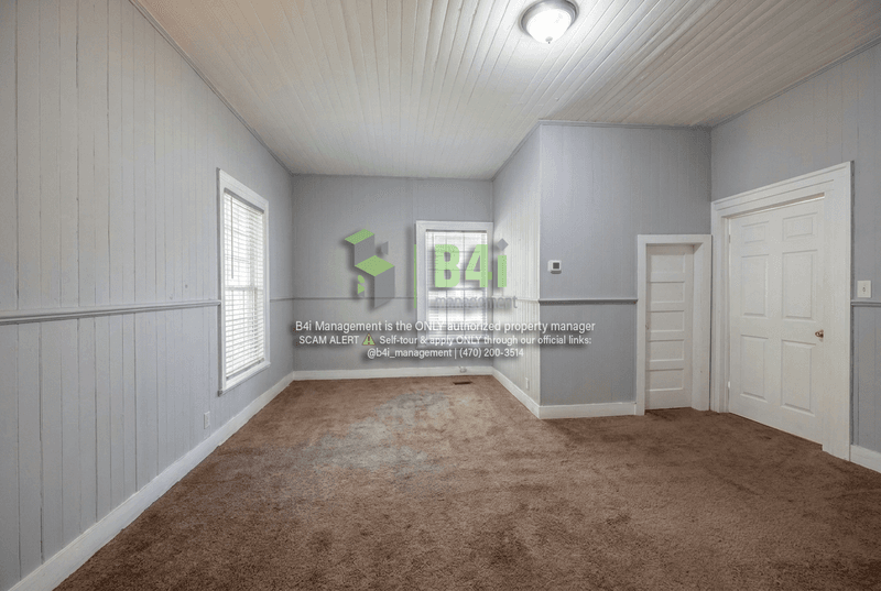 LaGrange House: 114 McGee Street