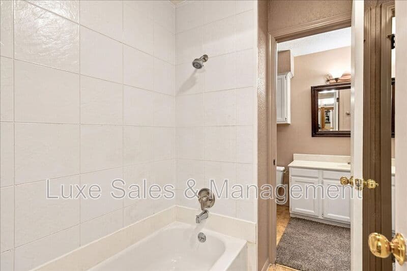Oklahoma City Condo: 3200 W. Britton Road