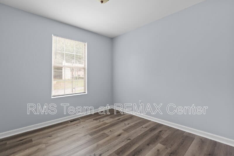Decatur House: 2262 Cobb Creek Dr