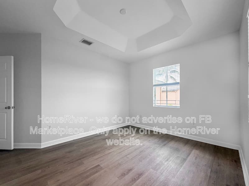 Homestead Townhome: 230 SE 29th Ave