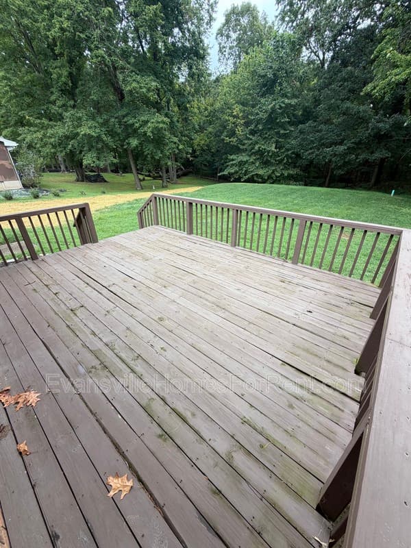 Evansville House: 9501 Darmstadt Road