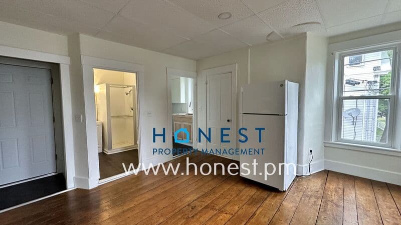 Augusta Condo: 30 Sewall Street