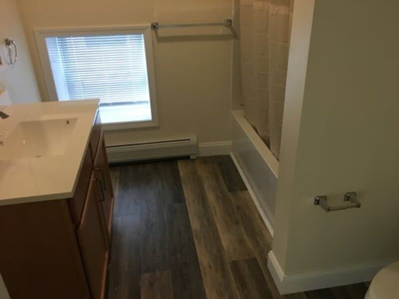 Burlington Condo: 323-325 College Street, Unit 11