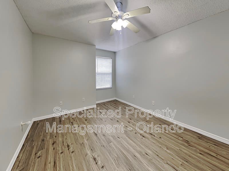 Orlando House: 728 Hardwood Cir