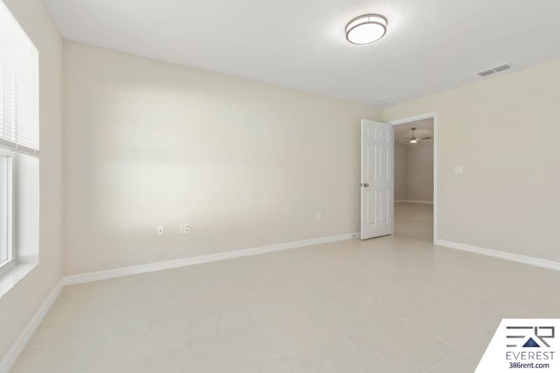 Palm Coast House: 104 Slumber Meadow