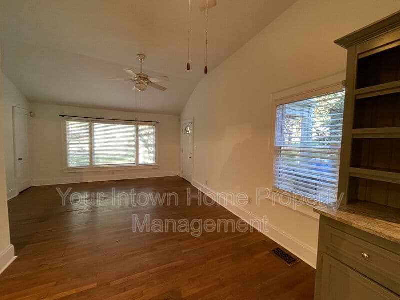 Atlanta House: 82 Rogers Street SE