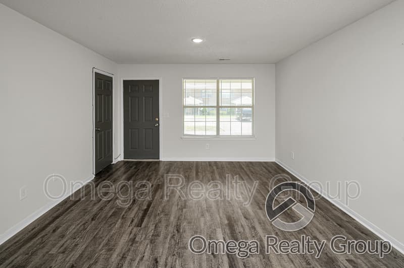 Columbiana Condo: 100 Egg And Butter Rd