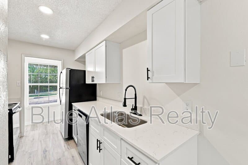 Fort Worth Townhome: 8108 Foxfire Lane - D