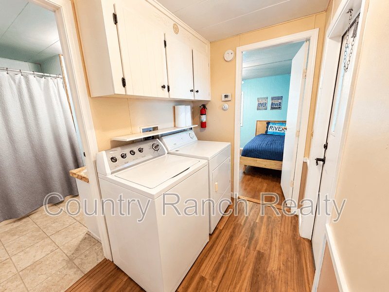 Bullhead City House: 1635 Yale Drive