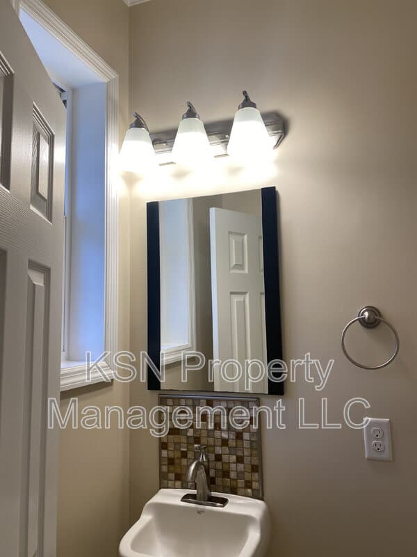 Savannah House: 1509 Ott Street