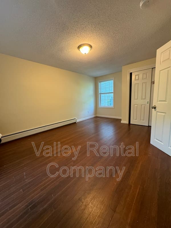 Hadley Condo: 201 Middle Street - 1