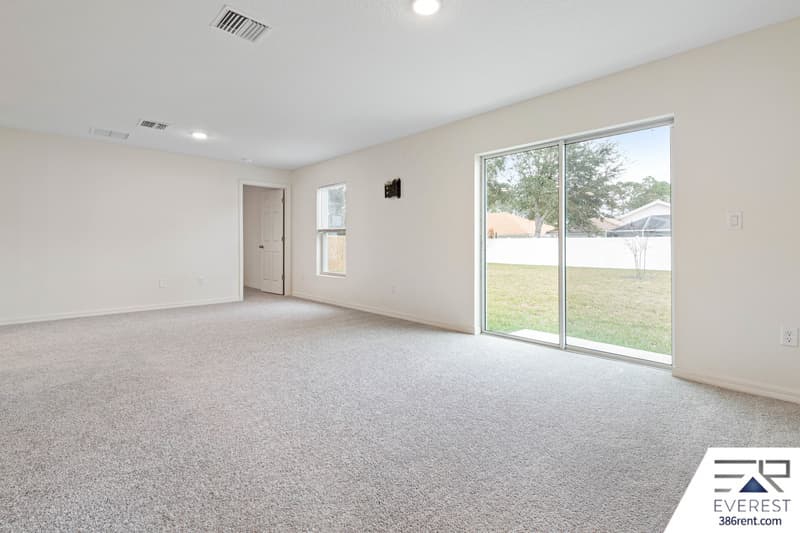 Palm Coast House: 9 Roxland Lane
