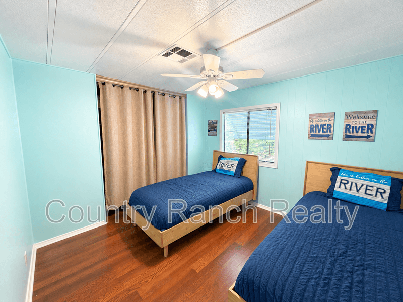 Bullhead City House: 1635 Yale Drive