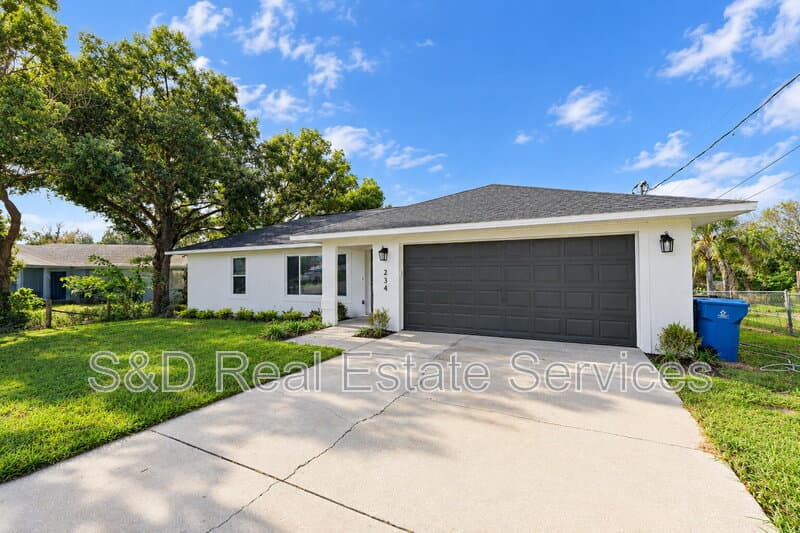 Polk City House: 234 Trailview Way