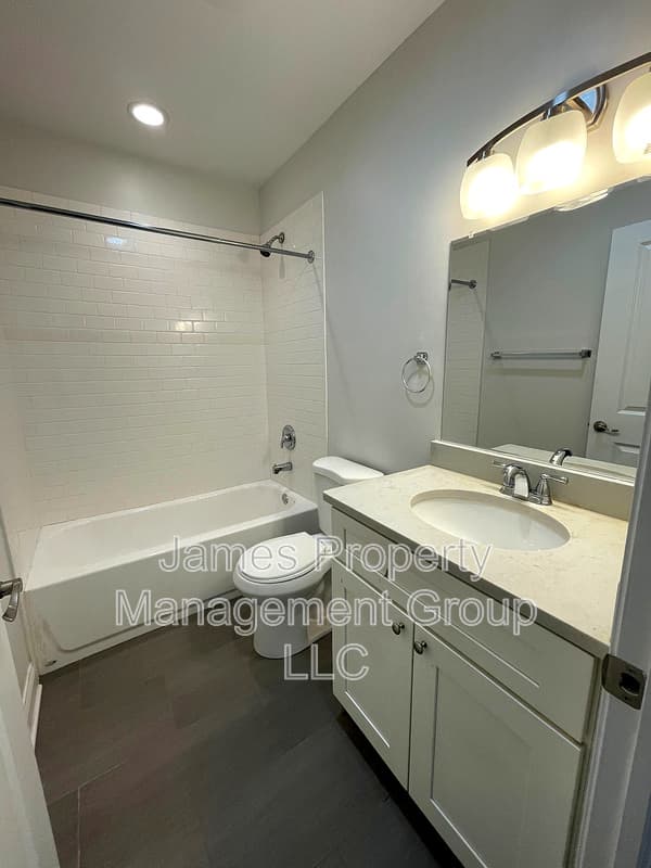Chicago Condo: 4819 N. Kenneth Unit # 1