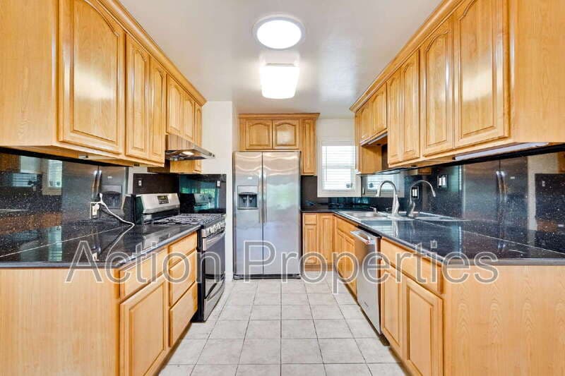 Sunnyvale Condo: 439 Glendale Avenue