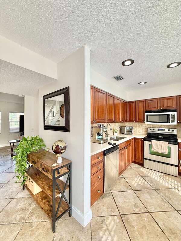 Clearwater Townhome: 1839 Clearbrooke Drive - 1