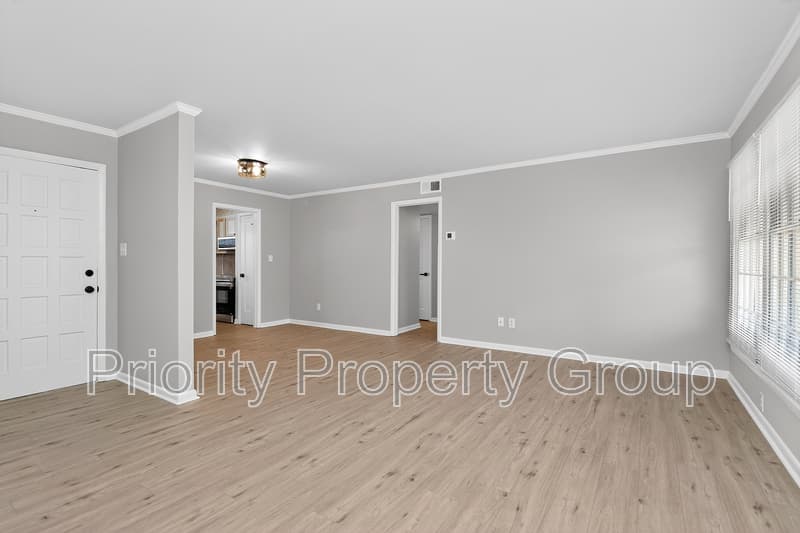 Charlotte Condo: 4601 Coronado Drive Apt B