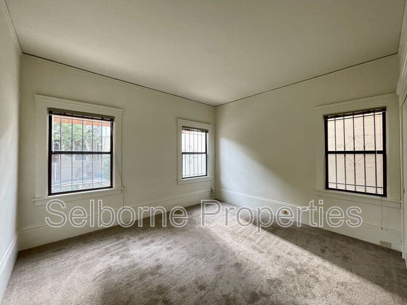 Oakland House: 359 Grand Ave.