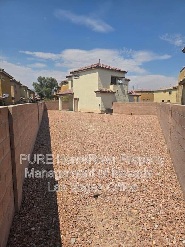 North Las Vegas House: 6109 Blue Luna Street
