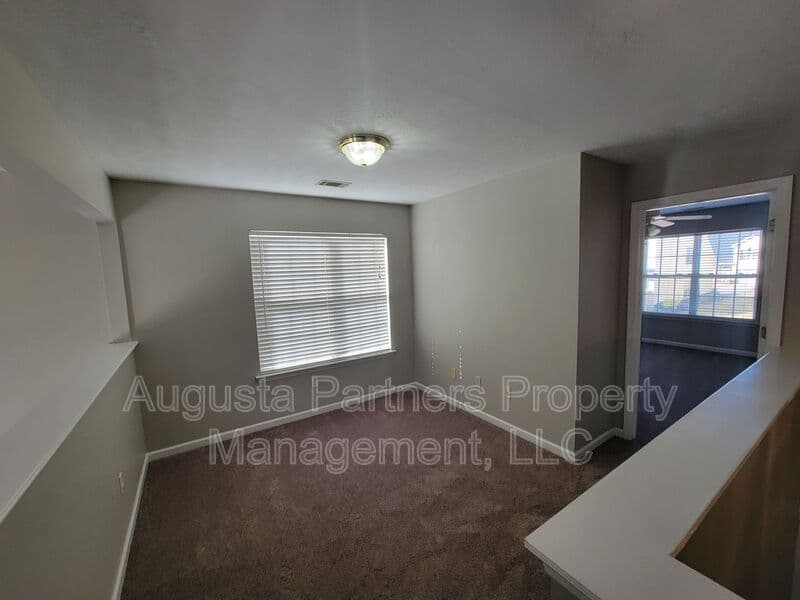 Evans House: 117 Palmer Ct