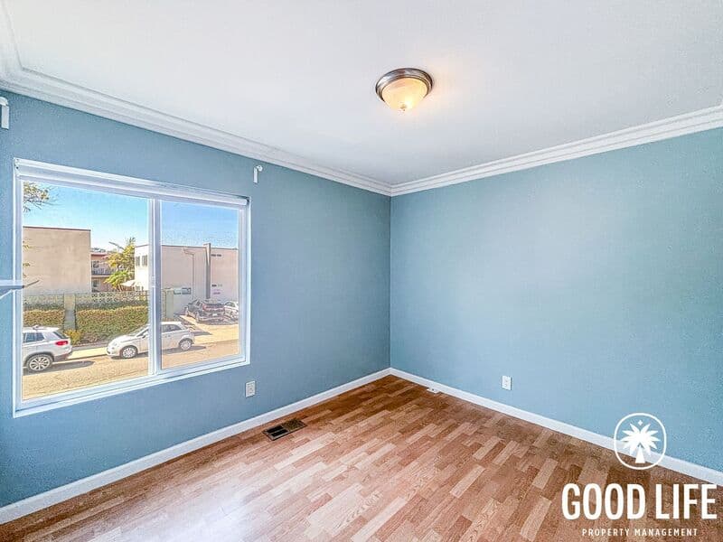 San Diego House: 2906 B St