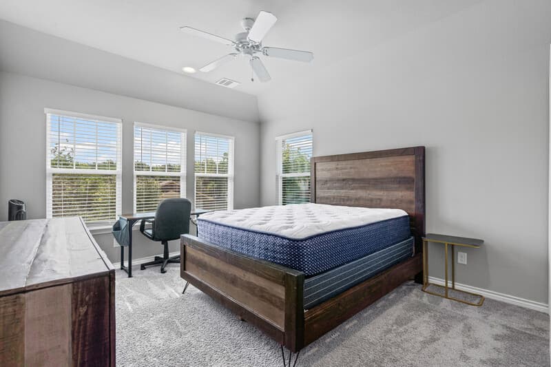 Fort Worth House: 2641 Frazier Avenue