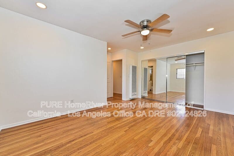 Santa Monica House: 1527 Harvard St