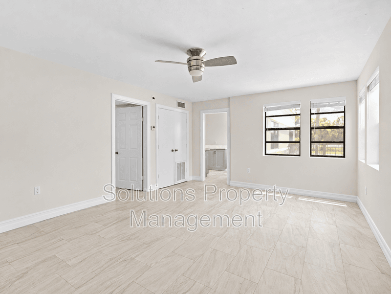 Cocoa Beach Condo: 1630 S Atlantic Ave