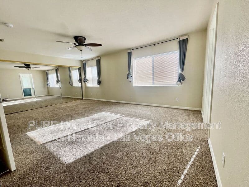 Las Vegas House: 4748 Hamburg St.