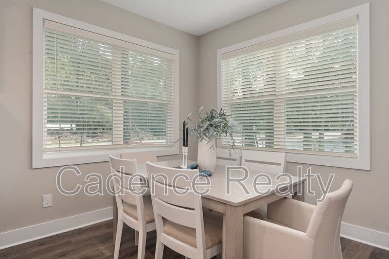 Wilmington House: 1785 Perimeter Loop
