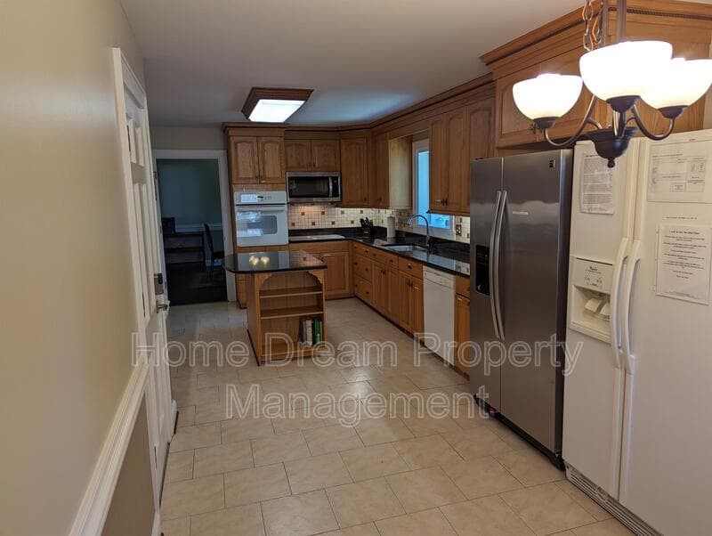 Fredericksburg House: 842 Spring Valley Dr A1
