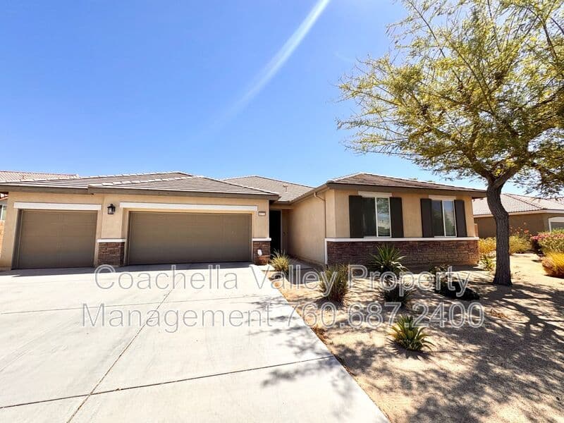 Indio House: 43776 Pettirosso St