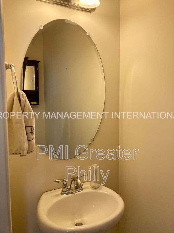 Fairless Hills House: 106 Mercer Ct