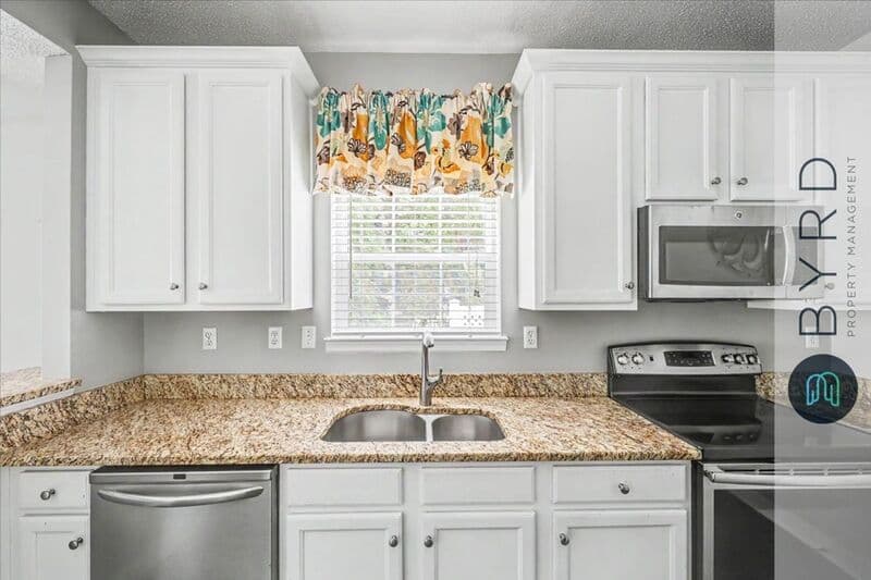 Glen Allen Townhome: 4706 Twin Hickory Lake Dr