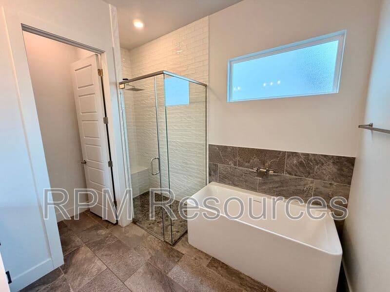 Oklahoma City House: 2529 NW 129th St