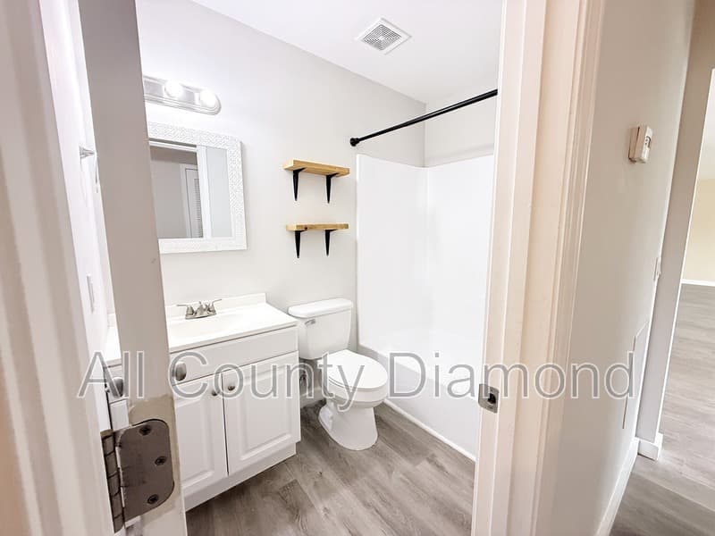 Panama City House: 175 N Berthe Ave