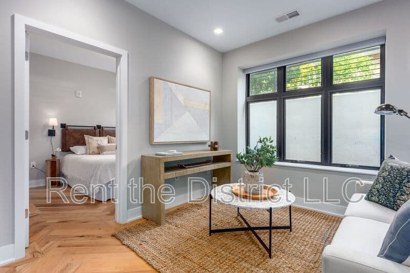Washington Condo: 1345 K Street SE