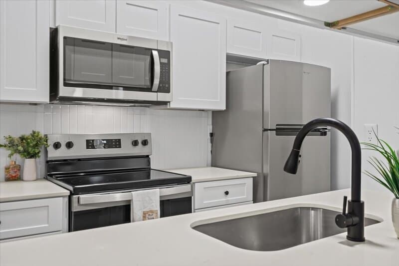 Austin Condo: 3704 Speedway