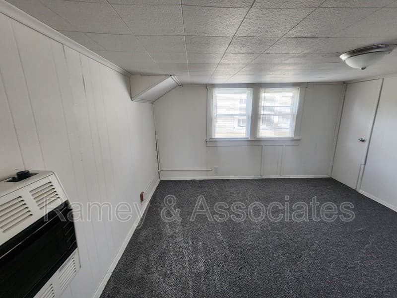 Louisville Condo: 1122 Larchmont Ave