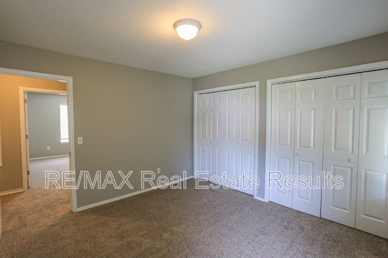 Rogers Condo: 2407 S 16th St